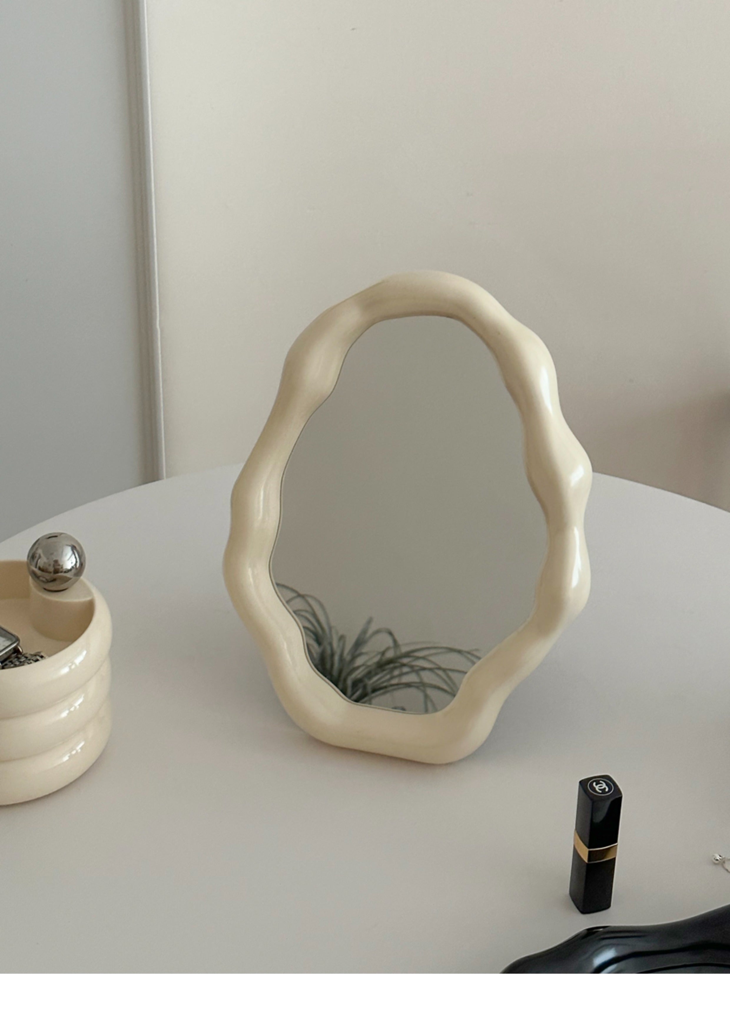 Cloud Shaped Makeup Mirror-1