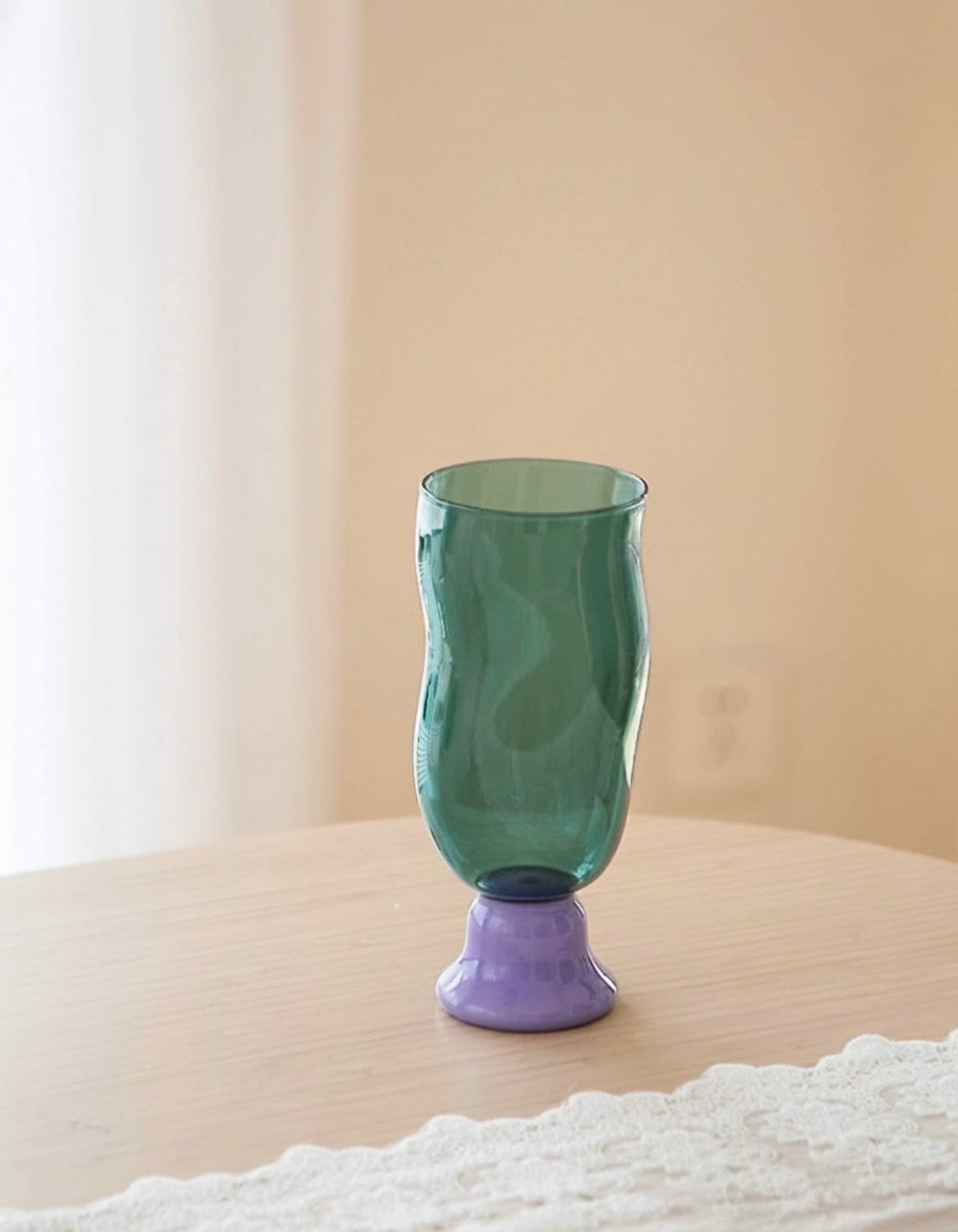 Verre à bière vert