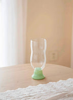 Verre à bière rose