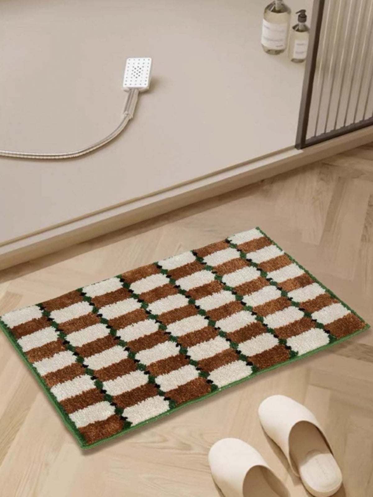 Retro Checker Bath Rug, Machine-washable, Ultra Soft & Absorbent-5