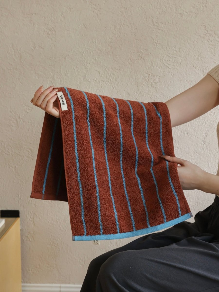 Retro Earthy-tone Pinstripe Bath Towel — 100% Long-Staple Cotton, Soft, Plush & Absorbent-6