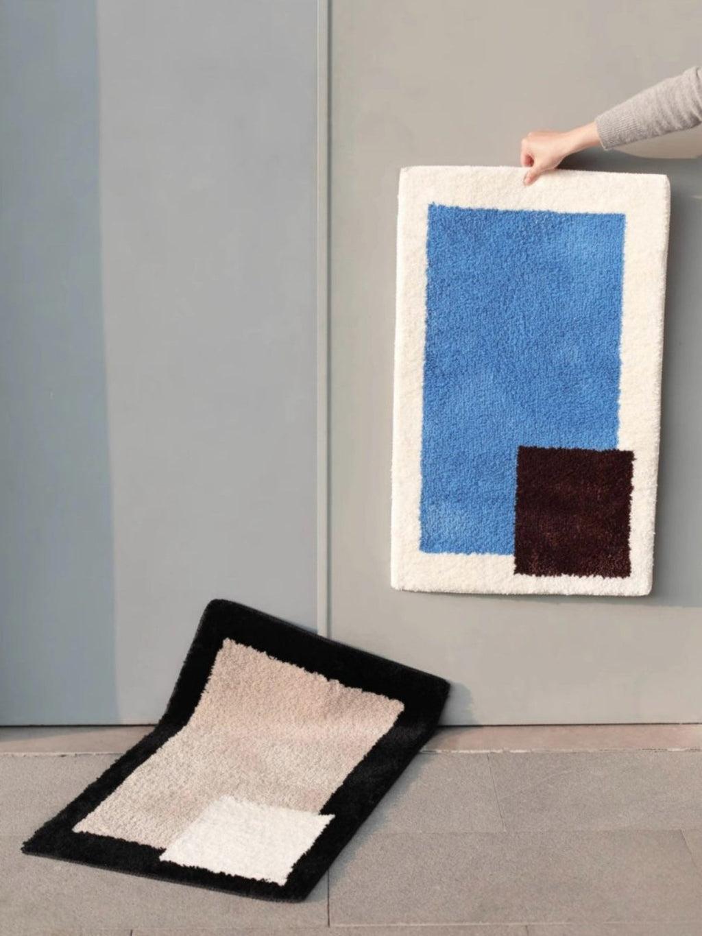 Soft Contemporary Abstract Geometric Bath Rug, Absorbent, Anti-slippery Mat-1