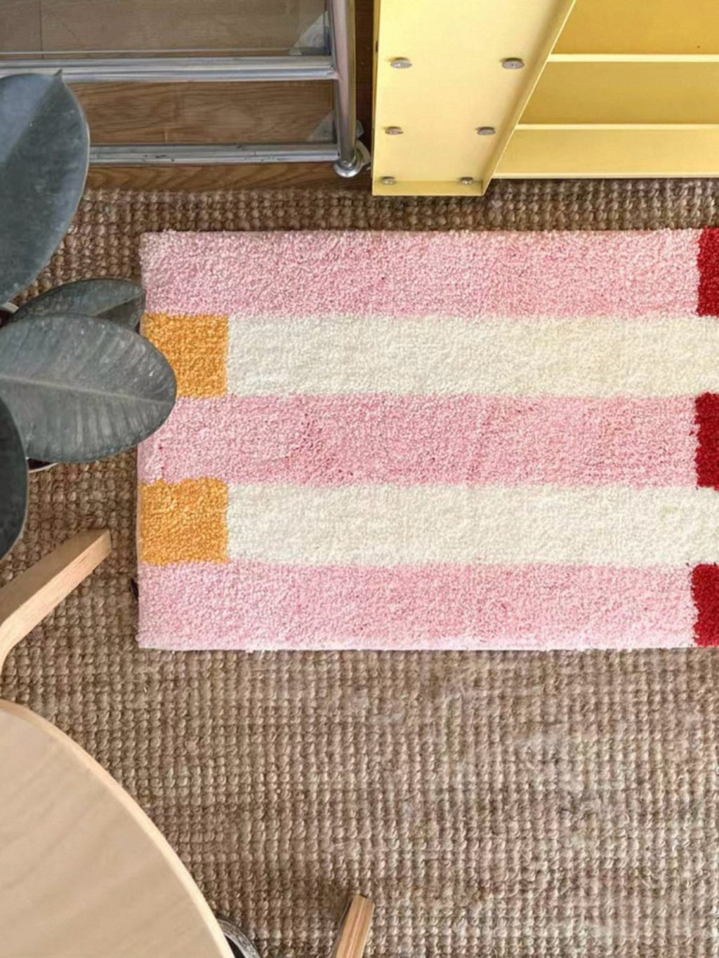 Ultra Soft Whimsical Dopamine Stripe Bath Rug, Absorbent Mat-3
